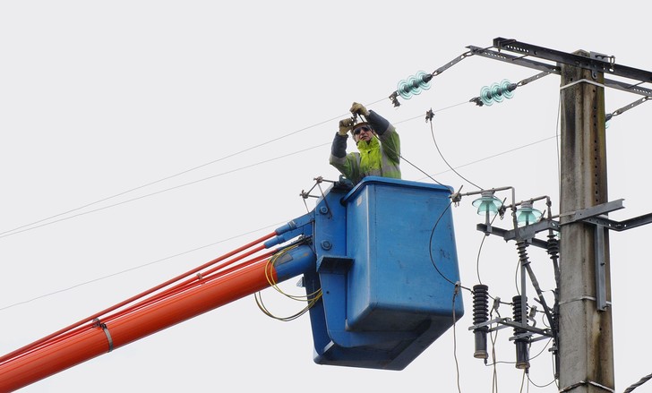 2016.04.22 Des-actionnaires-salaries-veulent-retirer-EDF-Bourse_0_730_439