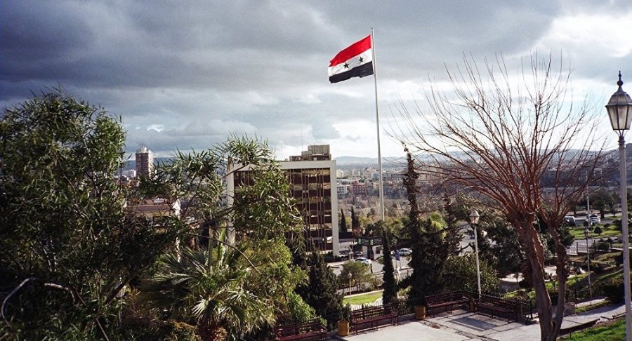 2016.07.25 syrie drapeau ville 1023514861