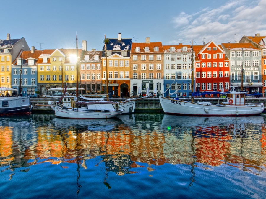 2016-11-03-quartier-de-nihavn-a-copenhague-capitale-du-danemark