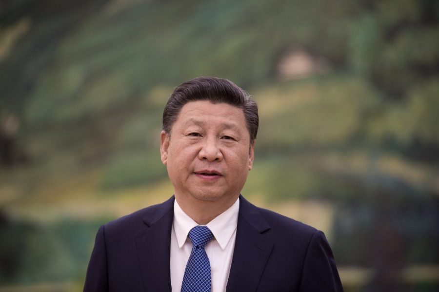 20107-02-25-le-president-chinois-xi-jinping-dans-le-grand-hall-du-peuple-a-pekin-le-2-decembre-2016-credits-afp-photo-pool-nicolas-asfouri-chine-xi-jinping-1280x853