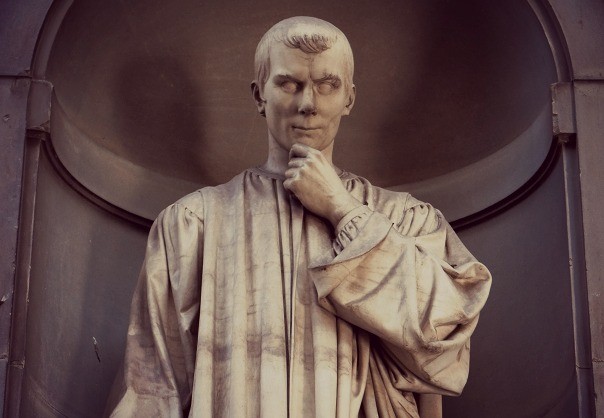 2017-02-04-machiavel2-tt-width-604-height-418-crop-0-bgcolor-000000-nozoom_default-1-lazyload-0