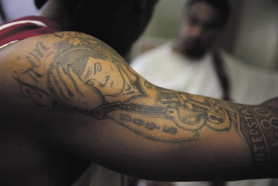 2017.03.16 détenu noir usa 1003058-063_473520732