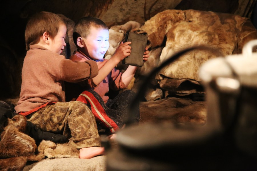 2017.03.24 yamal_nenets_children