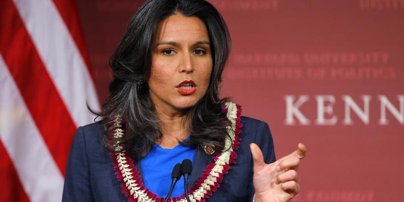 2017.04.12 top-democratic-national-committee-official-resigns-from-her-position-to-endorse-bernie-sanders