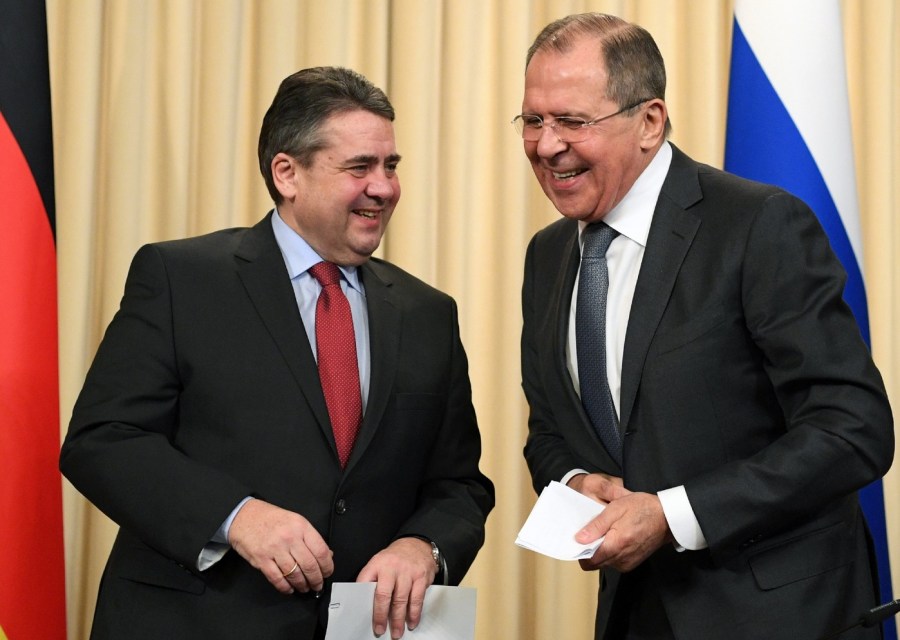 2017.06.31 ministre-russe-Affaires-etrangeres-Serguei-Lavrov-homologue-allemand-Sigmar-Gabriel-issue-conference-presse-9-2017-Moscou_0_1398_995