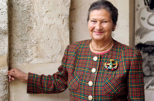 2017.06.32 En 2004, Simone Veil est membre du Conseil constitutionnel. - Crédits photo CATHERINE GUGELMANN AFP XVM25684ec6-b64a-11e2-b5d2-fd08edcee464-805x530