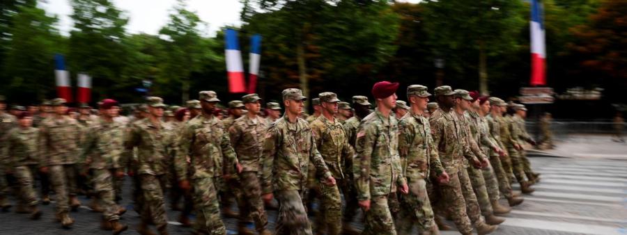 2017.07.15 Militaires américains défilant 12886145