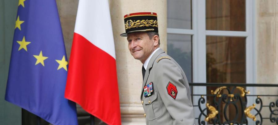 2017.07.16 Pierre de Villiers colère XVMc962d4c4-67bc-11e7-bbc5-15343b5f5bee