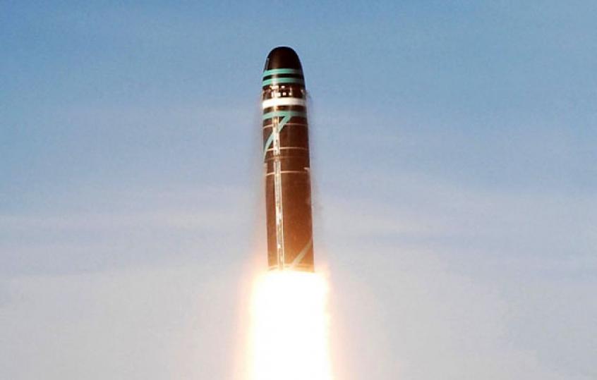 2017.08.16 Tir de missile M51 par un SNLE © DGA 20130803152433_s3