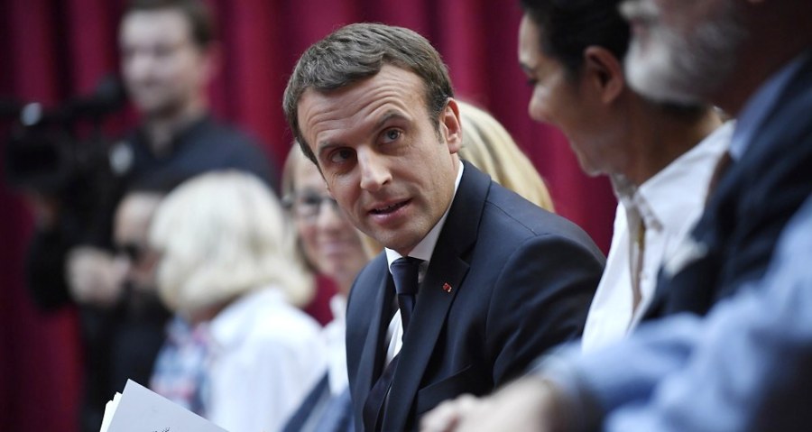 212017.08.03 05886_macron-appelle-ses-troupes-a-etre-plus-offensives-web-tete-030478853589_1000x533