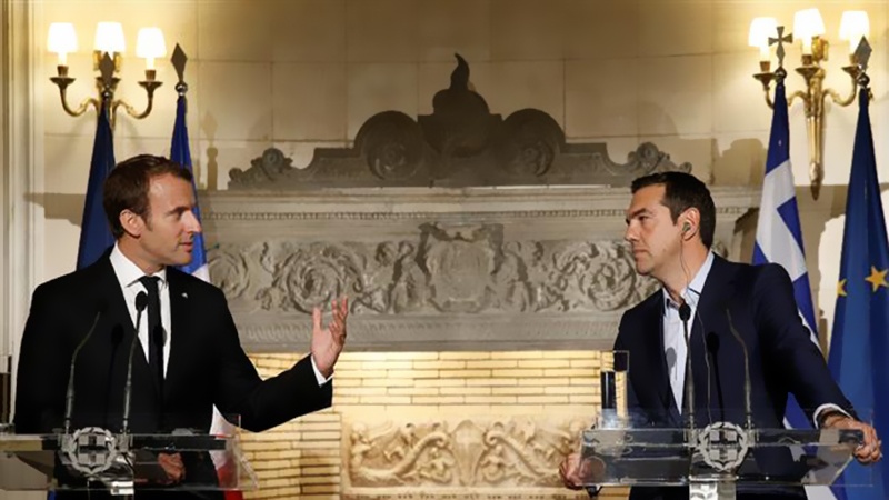 2017.09.19 macron tsipras 4bn102b3035063v6s7_800C450
