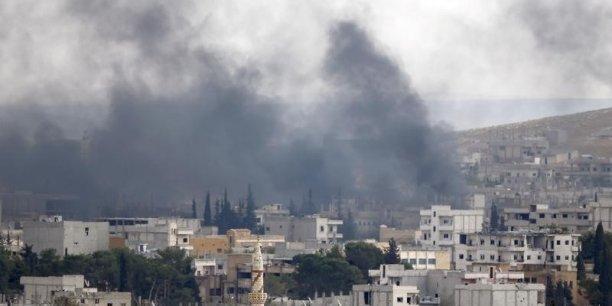 GUERRES Les-kurdes-repoussent-les-islamistes-a-kobani-en-syrie