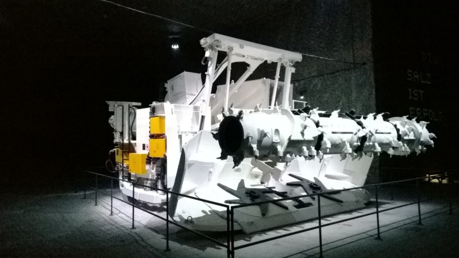 mine sel allemagne Eine alte Salzabbaumaschine im Besucherbergwerk in Bad Friedrichshall-Kochendorf