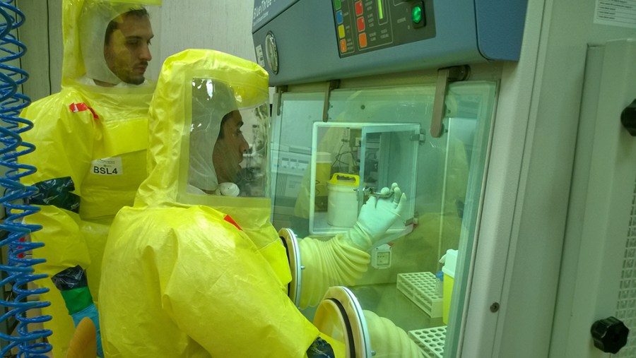 usa labo guerre biologique BSL4_2-slyder