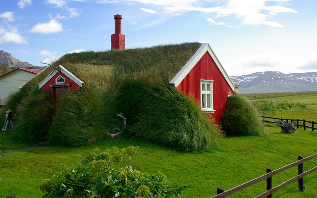 ISLANDE planet-ride-voyage-islande-camping-car-maison-bordafjördur