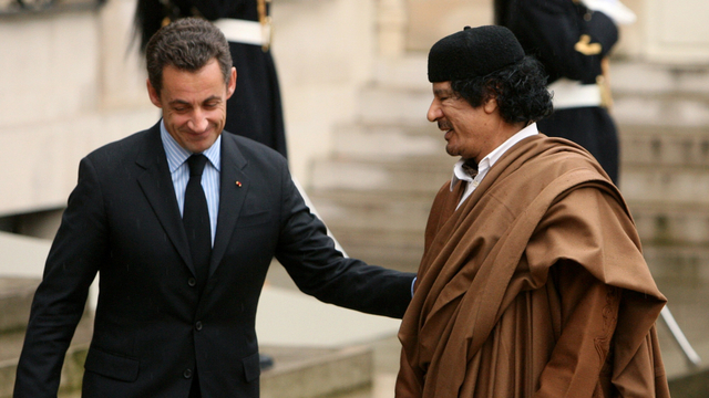KADHAFI SARKOsarkozy-kadhafi-1_4090404