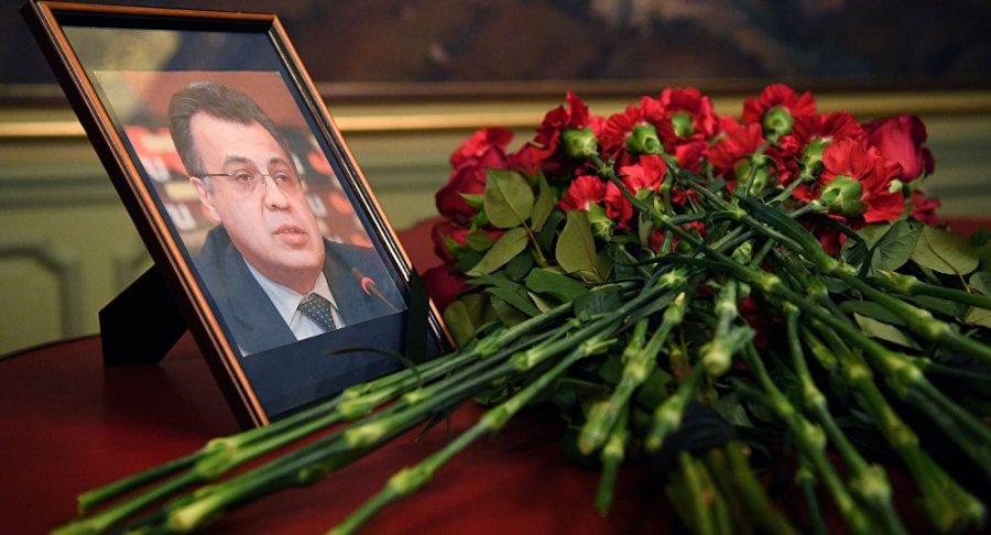 Karlov Andrei L'Ambassadeur de Russie en Turquie Andreï Karlov hommage 1048865245