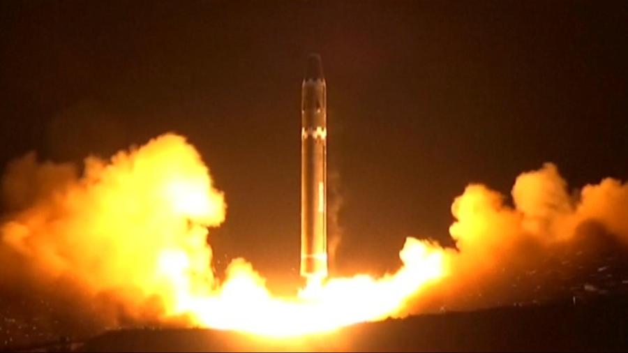 Missile lICBM mobile. 171130_atm_nk_launch