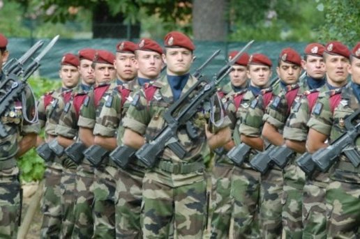 Armée France 2016.12.22 ARMEE photo-d-illustration_175144_516x343