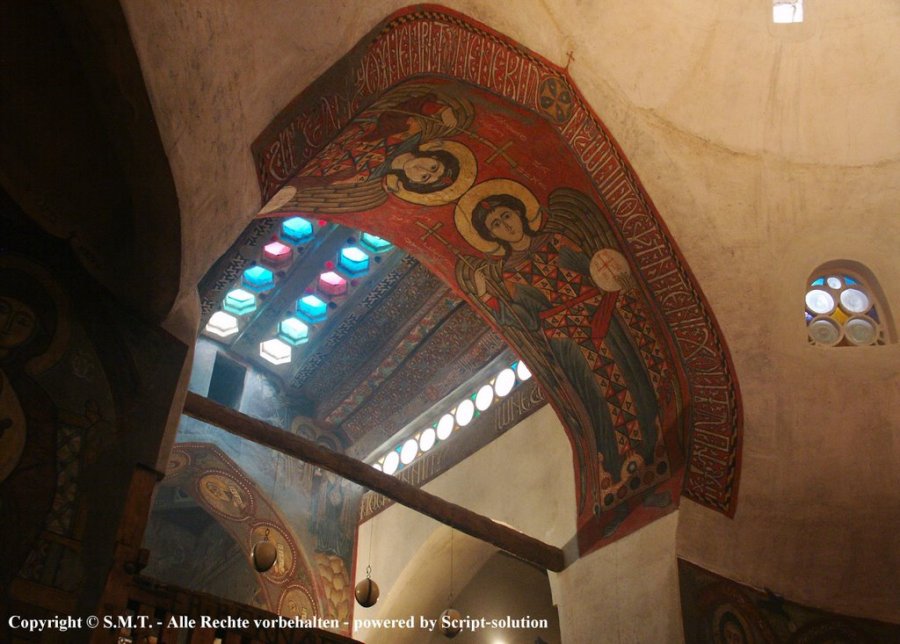 MONASTERE SAINT ANTOINE au pied du Mont Qulzum en Egypte 19178886