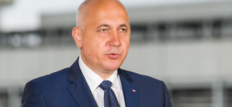 POLOGNE Joachim Brudziński. mDbktkqTURBXy84NjgzYWRk OTk3YjRhNjZmY2I5ZmExMzhkNWMzNDcyMy5qcGVnkpUDzQLwzILNCEXNBKeTBc0DDM0BaA