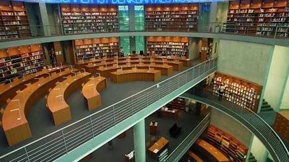 ALLEMAGNE BIBLIO PARLEMENT rotunde_gr