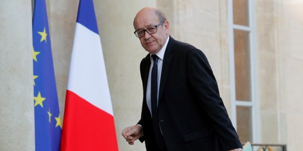 FRANCE Ministre français des Affaires étrangères Jean-Yves Le Drianle-drian-recupere-un-dossier-clef-de-macron