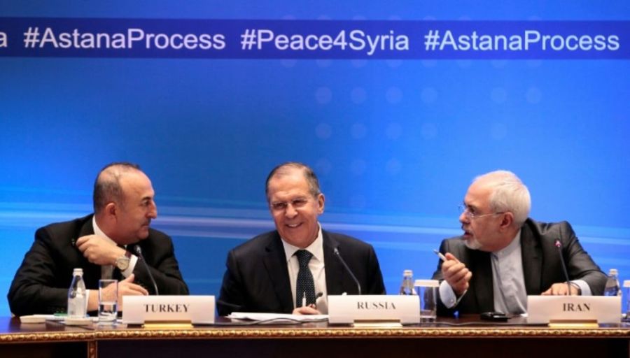 turquie russie iran 1110069-de-g-a-d-les-ministres-des-affaires-etrangeres-turc-mevlut-cavusoglu-russe-sergei-lavrov-et-iranien-