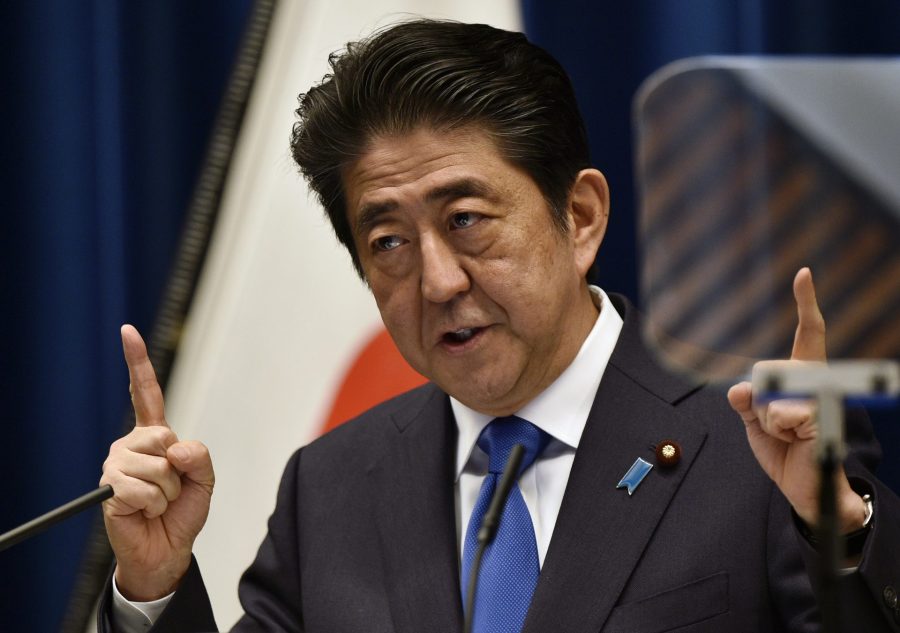 JAPON Shinzo Abe 20160601-shinzo-abe-tax-hike