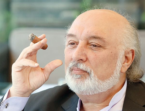 LIBAN Ghassan Shami JOURNALISTE f209ee17e6dacf4253000013cd6afb95_L