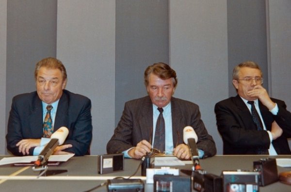 SUISSE 1992 topelement