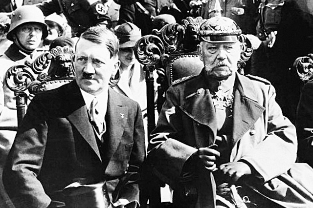Adolf Hitler and Paul von Hindenburg - topelement