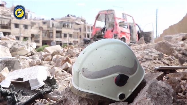 Casques blancs 6bd0cc1d-6766-4675-bdde-98adb4e8ec10