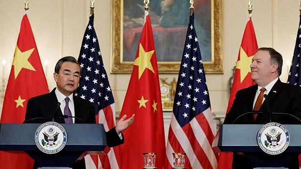 chine usa Le 23 mai, durant la visite de Wang Yi au département d_État, Mike Pompeochronique_052018_06