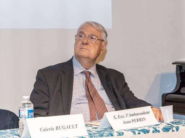 FRANCE Jean-Perrin-ANCIEN AMBASSADEUR