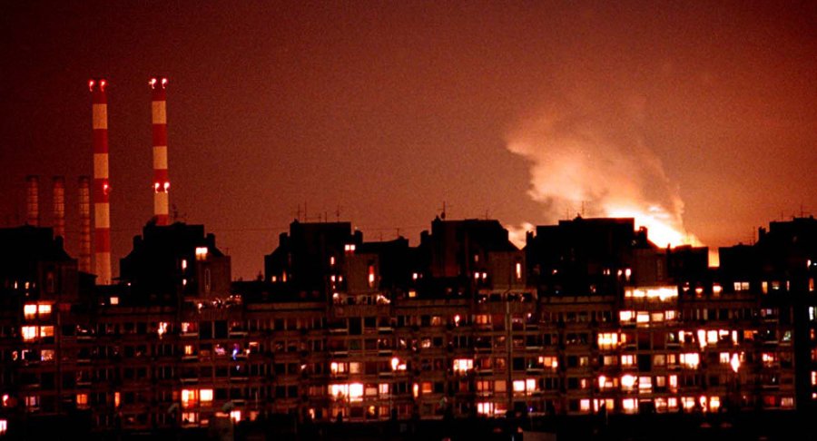 OTAN bombardements otaniens de la Yougoslavie  1038406037.jpg