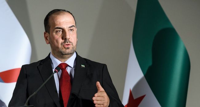 SYRIE Le représentant de l'opposition syrienne Nasr al-Hariri lors d'une conférence 065364b43a1939eca5fe141d90eb7cab4a02c6af