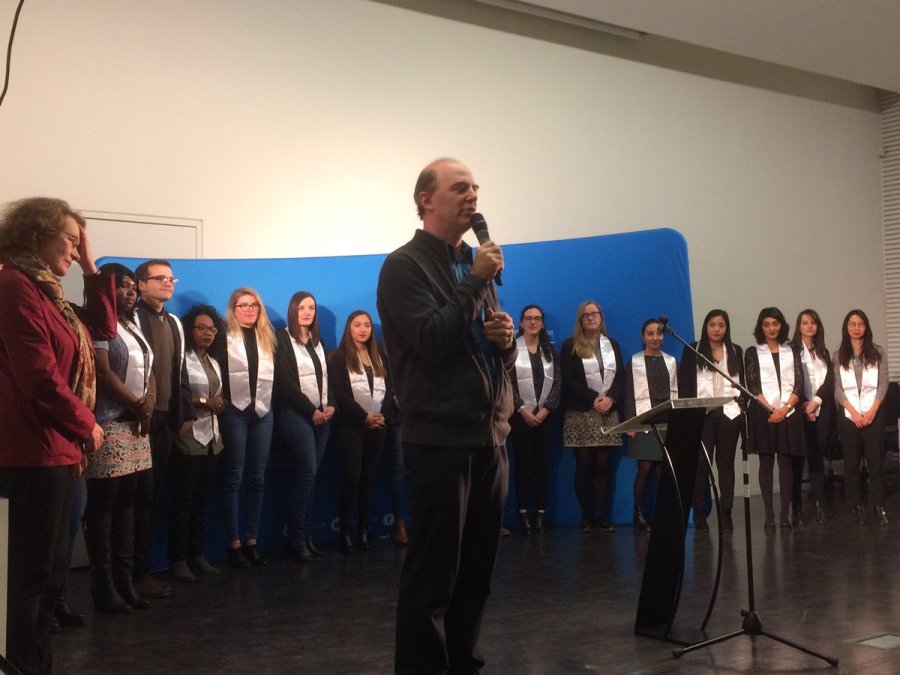 FRANCE JULIEN VERCUEIL DVSx9LjXkAAys0f