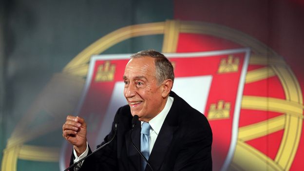 PORTUGAL Le président de la République Portugaise, Marcelo Rebelo de Sousa est arrivé dimanche en Suisse pour une visite officielle de trois jours. Elu en Mars dernier, il bat tous le