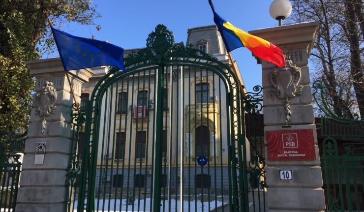 roumanie 2018.12.01-psd-740x431