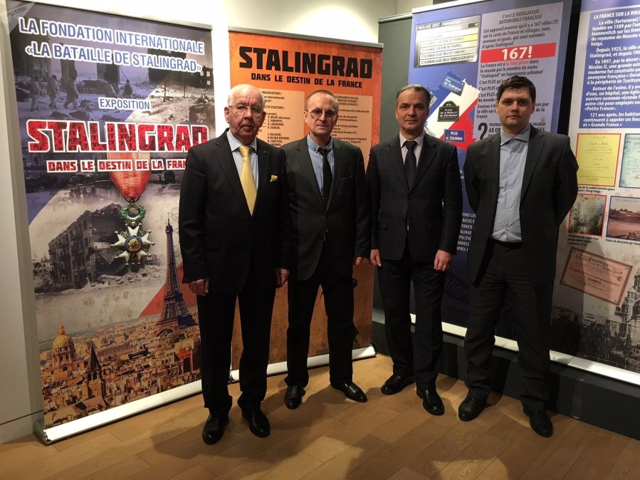 russie jury pour stalingrad 1035044855