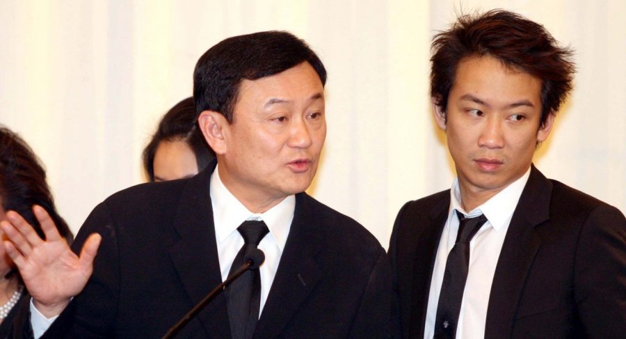Thaksin Shinawatra et son fils 530407eb9ec231ace8fdaa2161e54effThaksin Shinawatra