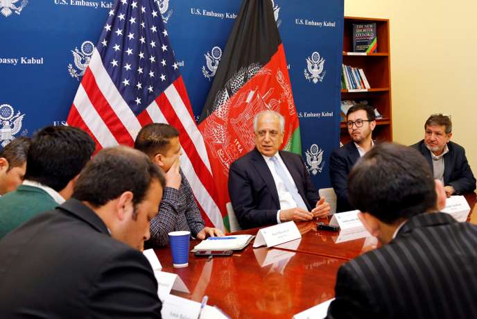 U.S. special envoy for peace in Afghanistan, Zalmay Khalilzad, (C) speaks during a roundtable discussion with Afghan media at the U.S Embassy in Kabul, Afghanistan