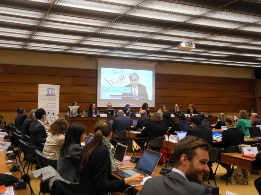 ASSANGE ONU 17e260b0e2ed3f9d-0e44a