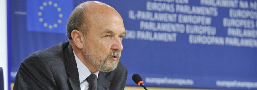pologne l’eurodéputé Ryszard Legutko legutkoryszard-legutkoslide-15-pologne