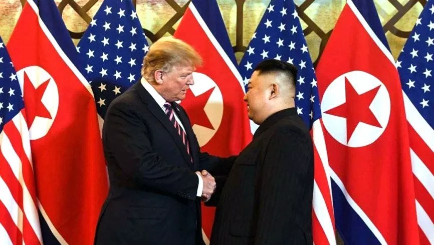 USA COREE NORD trump-kim-handshake_624341_highres
