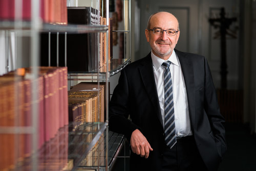 Pascal Landert | Documentary Wedding Photographer