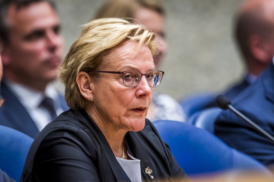 PAYS BAS la Ministre néerlandaise de la Défense Ank Bijleveld ob_607dd6_ank-bijleveld1.jpg