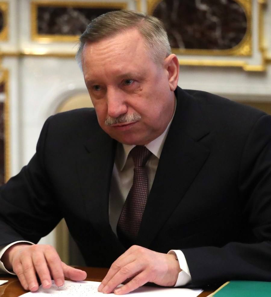 RUSSIE Alexandre Beglov.Александр_Беглов_на_встрече_с_Владимиром_Путиным_2019_(cropped)