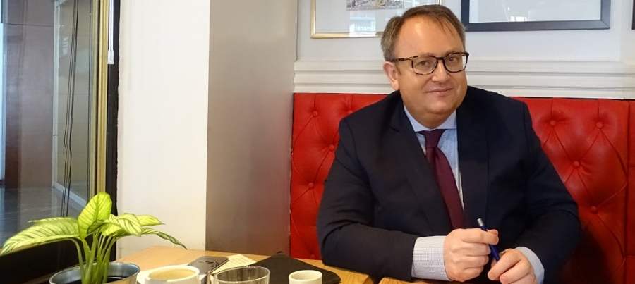 FRANCE jean-yves-leconte-senateurJean-Yves Leconte, Sénateur des Français établis hors de France (PS).